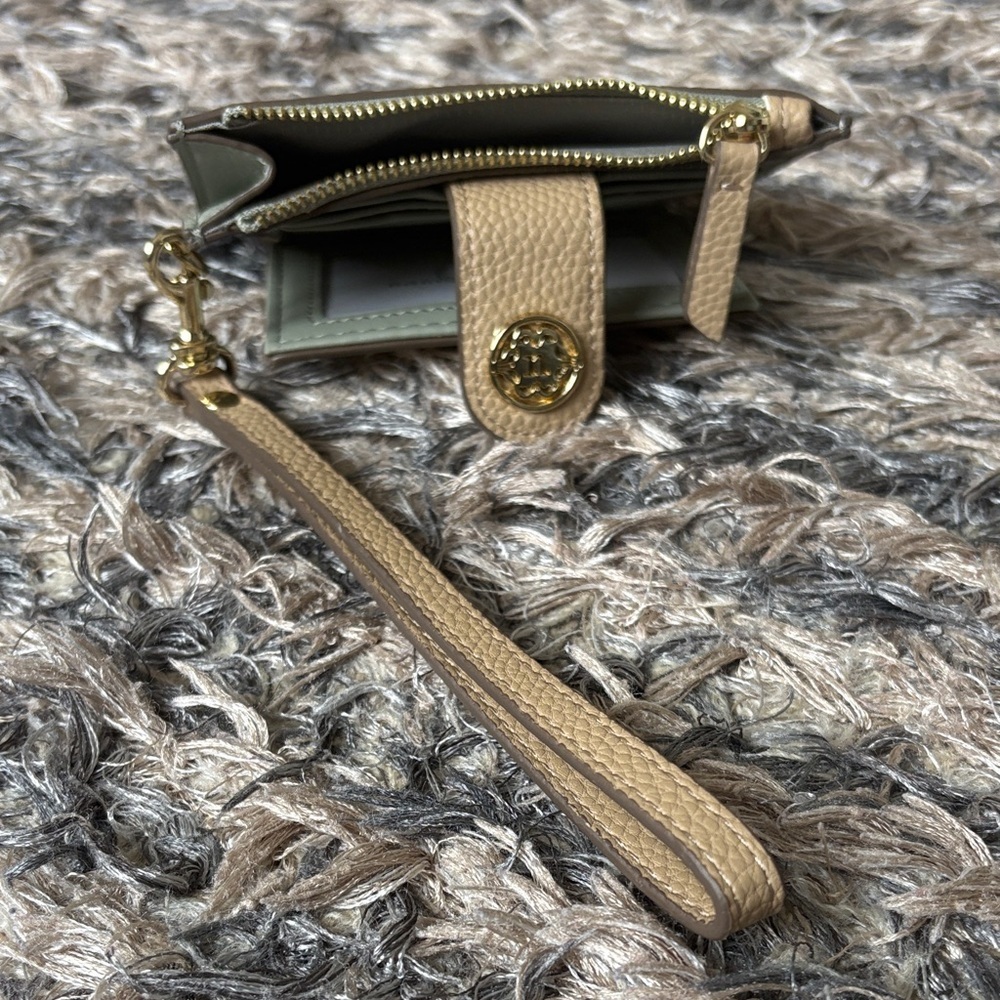 Nanette Lepore Olive, Cream & Tan Leather Wristlet Card Holder - Picture 5 of 12